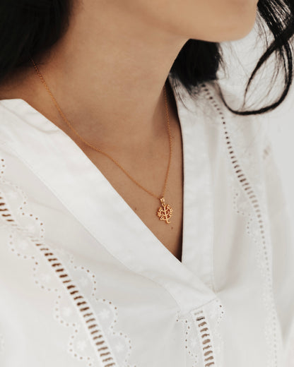 Ringstone Pendant Necklace