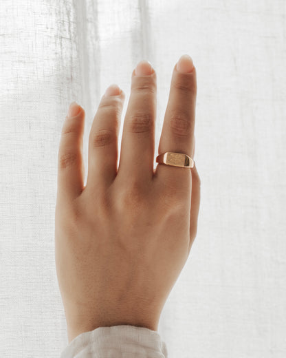 Unisex Ringstone Signet Ring